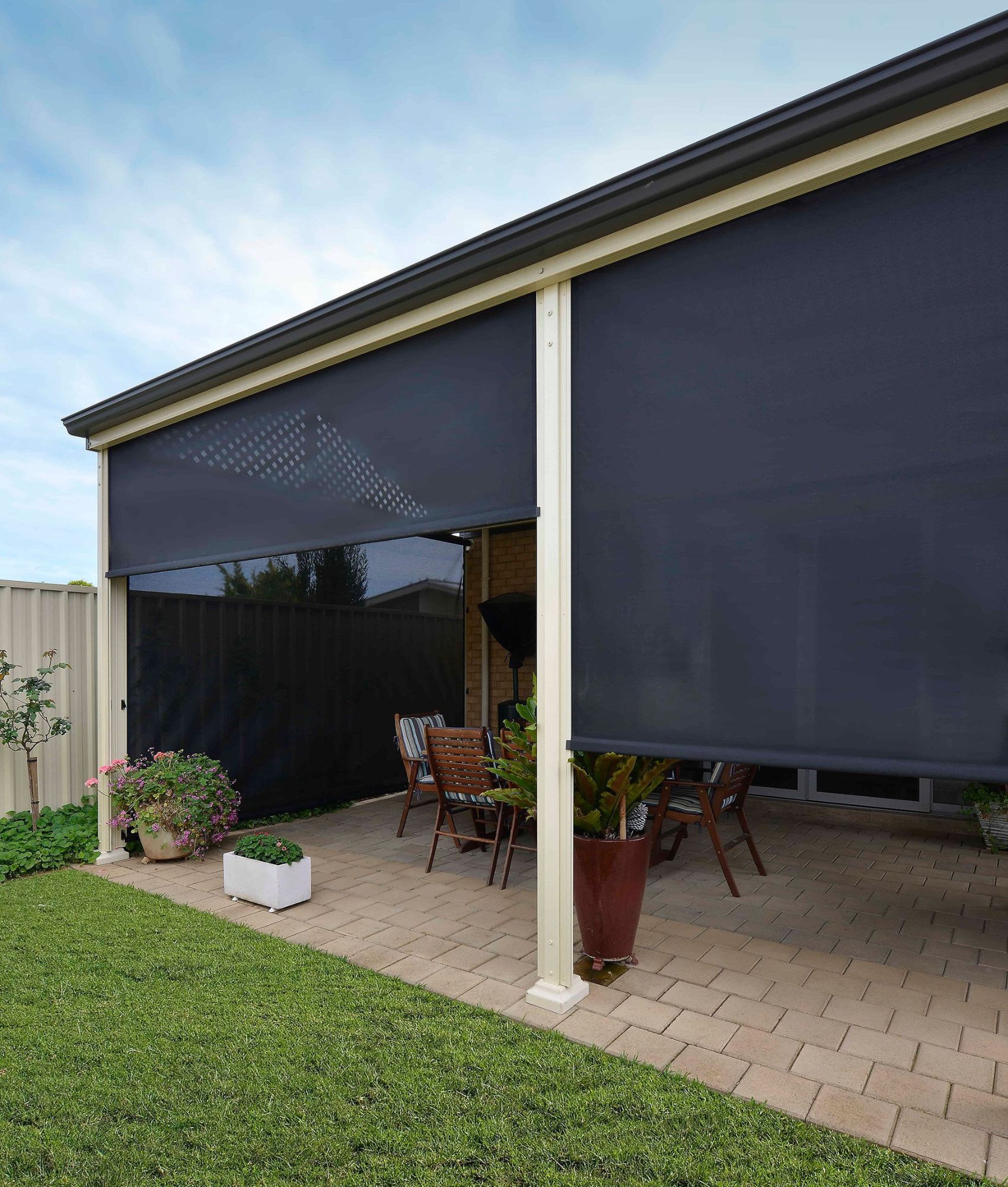 ziptrak outdoor blinds adelaide stan bond 5 | Stan Bond Adelaide